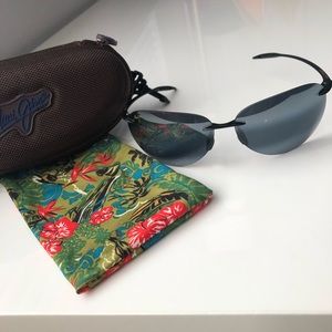NWOT Maui Jim Sunglasses